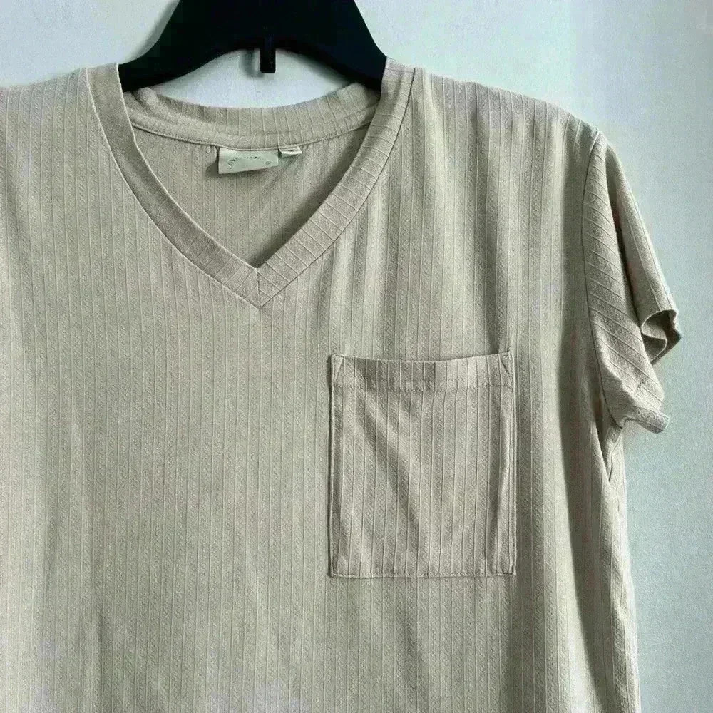 Love Olive Co beige tee